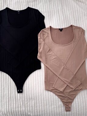 Express Long Sleeve Scoop Neck Bodysuit - Black and Taupe